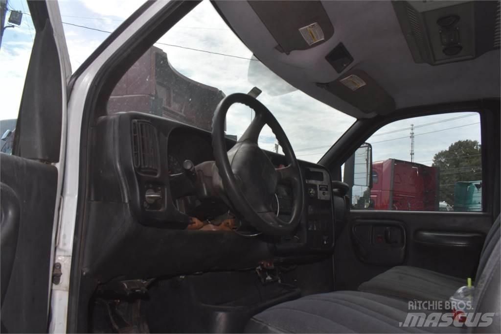 GMC TOPKICK C7500 多目的／汎用車両
