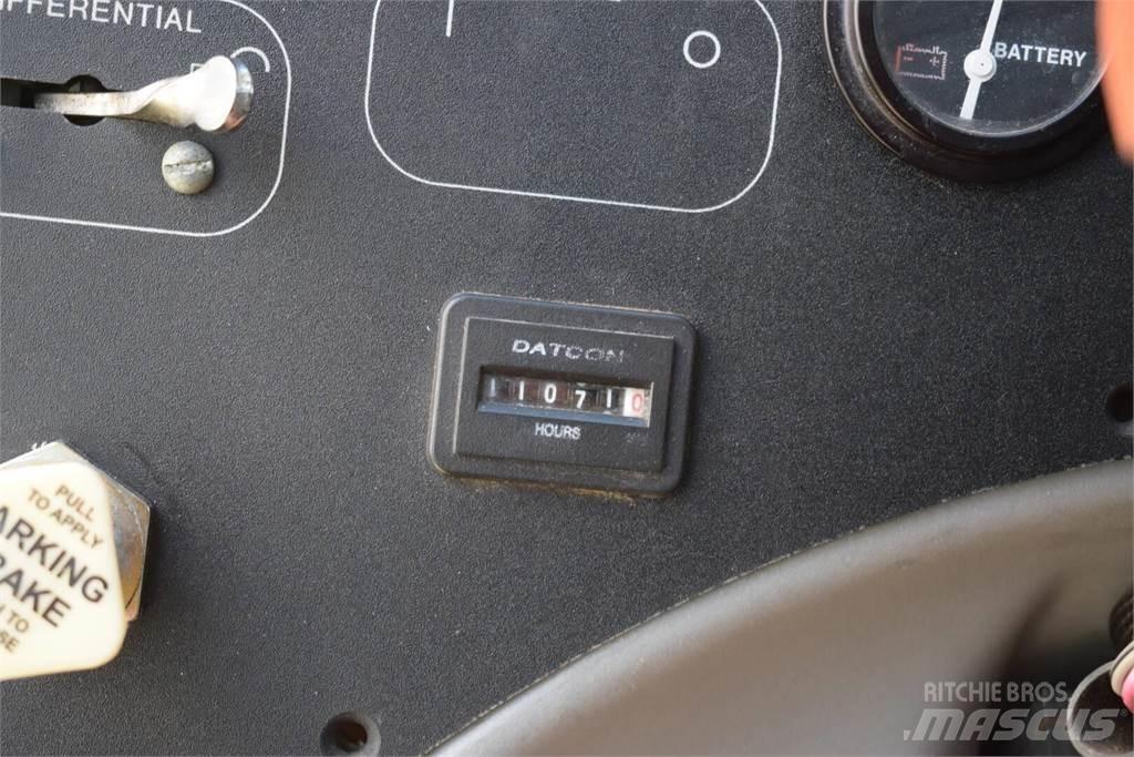 Gradall XL4100 II ホイール式油圧ショベル（パワーショベル・ユンボ・バックホー）