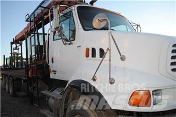 Hiab 335K-4 HIPRO ナックルブームローダー