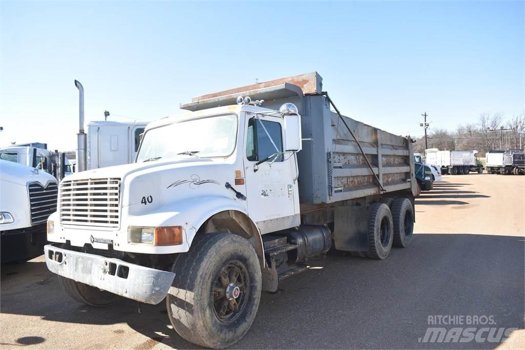 International 4900 ダンプ