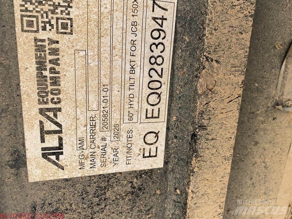 JCB 131X LC 大型油圧ショベル12t以上（パワーショベル・ユンボ）