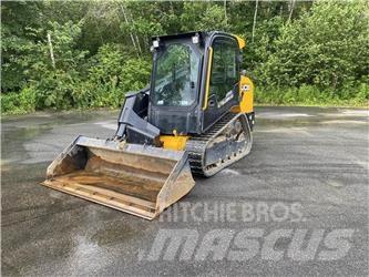 JCB 2TS-7T スキッドステアローダー