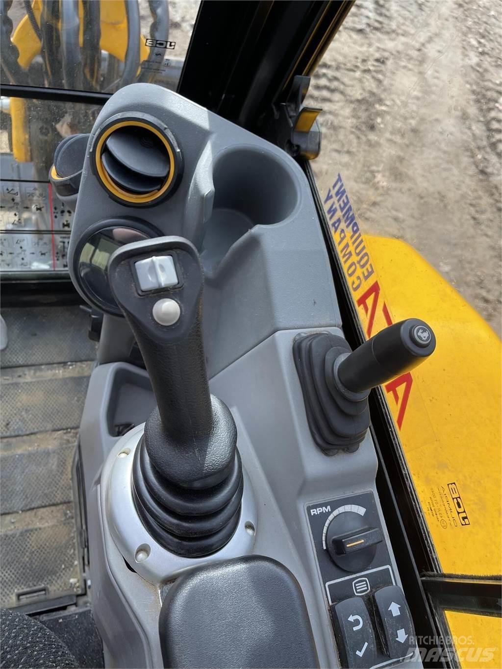 JCB 35Z-1 ミニ油圧ショベル 7t以下（ミニユンボ・ミニディガー）