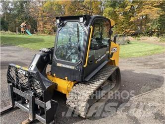 JCB 3TS-8T スキッドステアローダー
