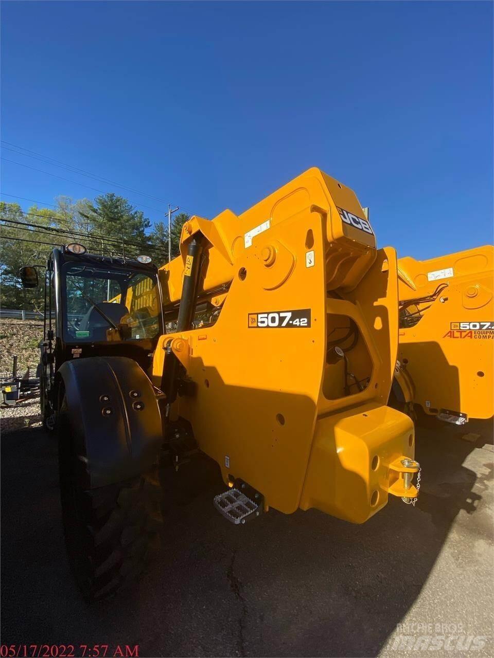 JCB 507-42 テレスコーピックハンドラー