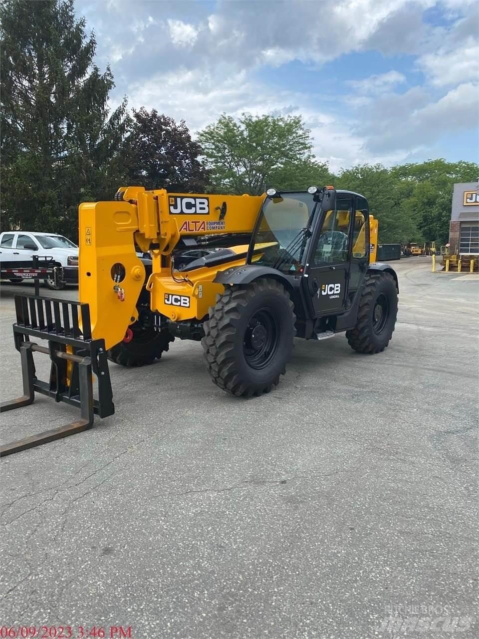 JCB 507-42 テレスコーピックハンドラー