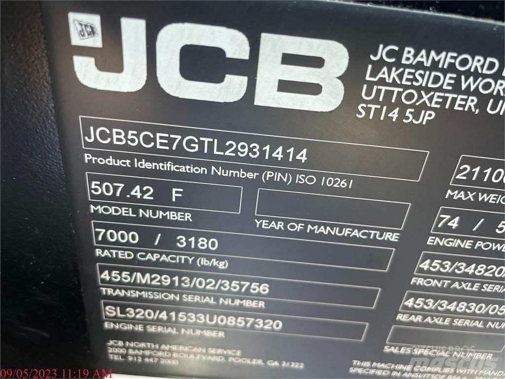 JCB 507-42 テレスコーピックハンドラー