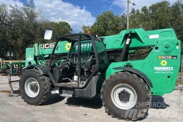 JCB 509-42 テレスコーピックハンドラー