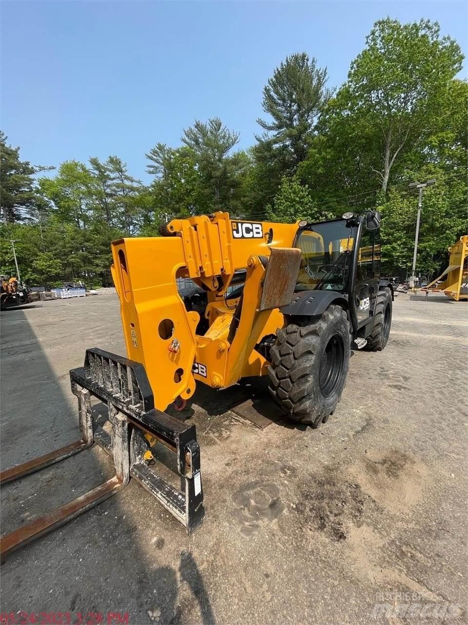 JCB 510-56 テレスコーピックハンドラー