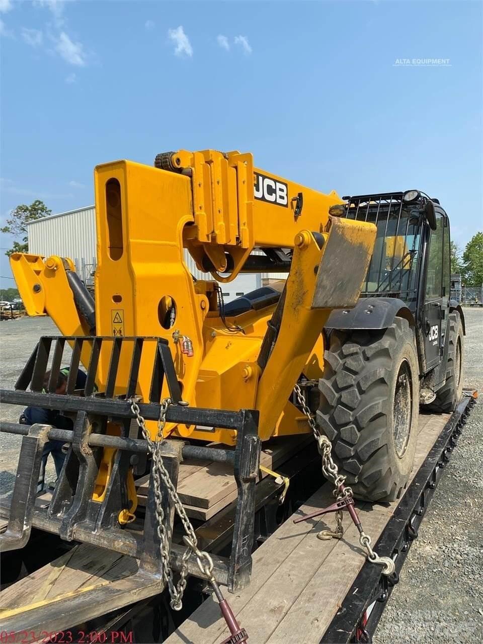 JCB 512-56 テレスコーピックハンドラー