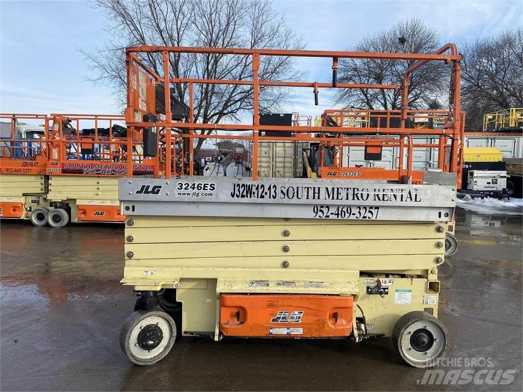 JLG 3246ES シザースリフト