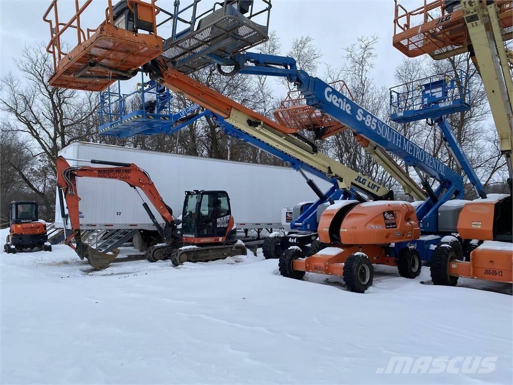 JLG 400S ブームリフト　直伸型