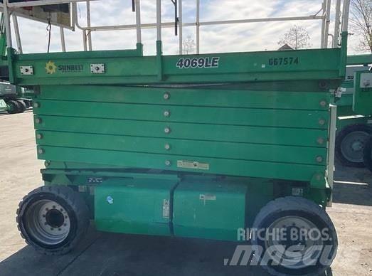 JLG 4069LE シザースリフト