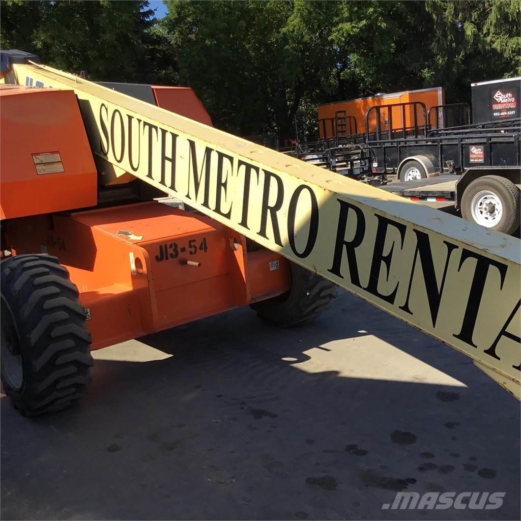 JLG 600S ブームリフト　直伸型