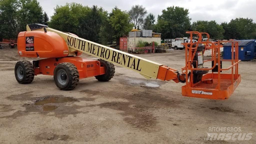 JLG 600S ブームリフト　直伸型
