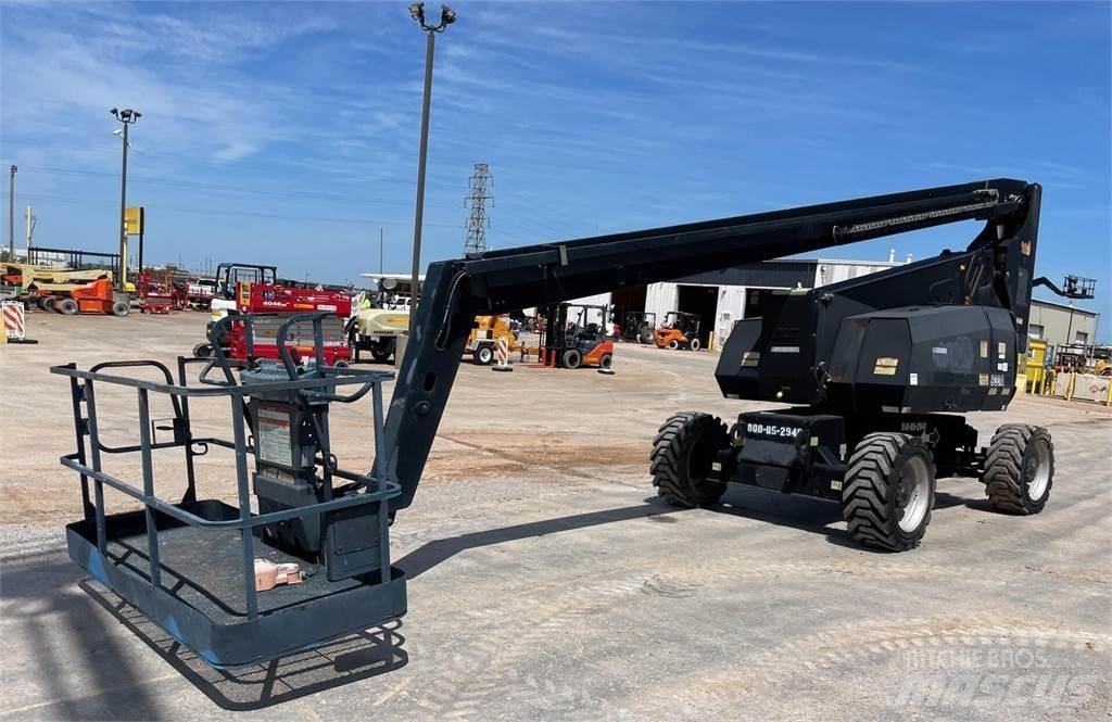 JLG 800A ブームリフト　屈伸型