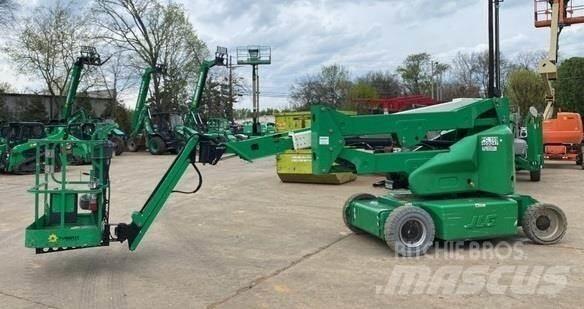 JLG E400AJPN ブームリフト　屈伸型