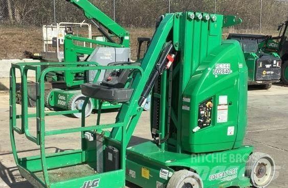 JLG TOUCAN 26E 垂直昇降型リフト