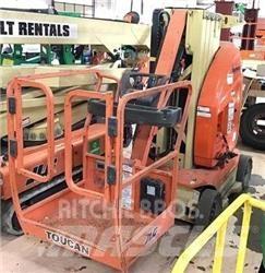 JLG TOUCAN 26E 垂直昇降型リフト