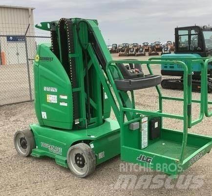 JLG TOUCAN 26E 垂直昇降型リフト