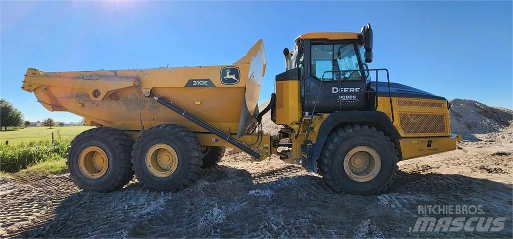 John Deere 310E アーティキュレート式ダンプトラック