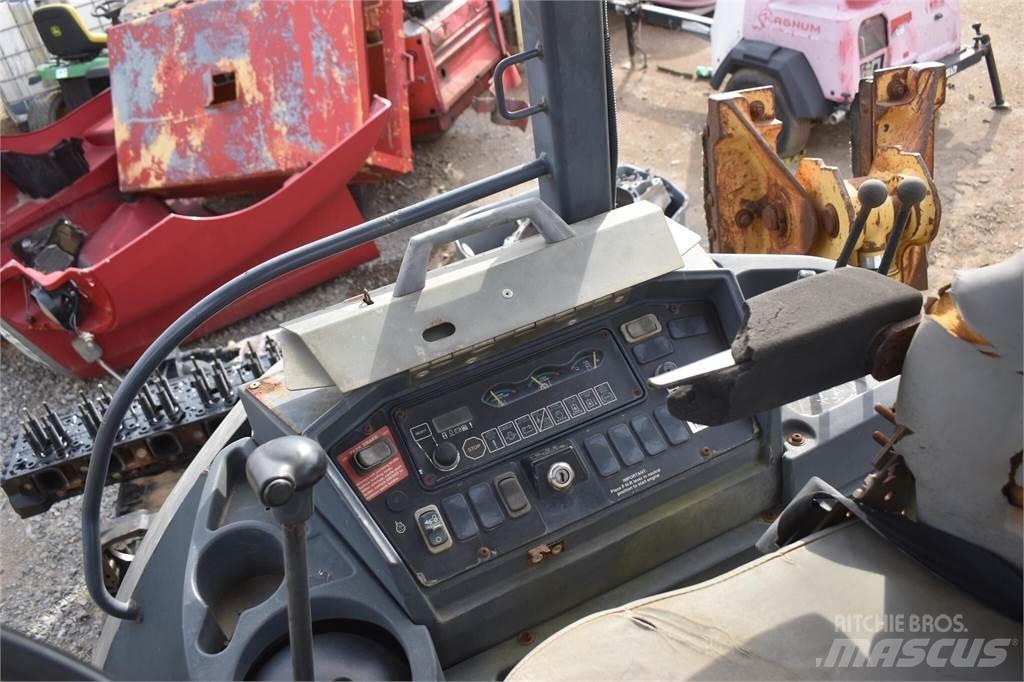John Deere 310G バックホーローダー