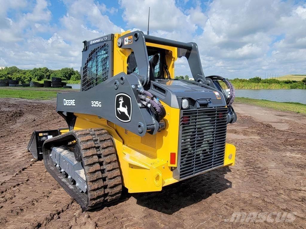 John Deere 325G スキッドステアローダー