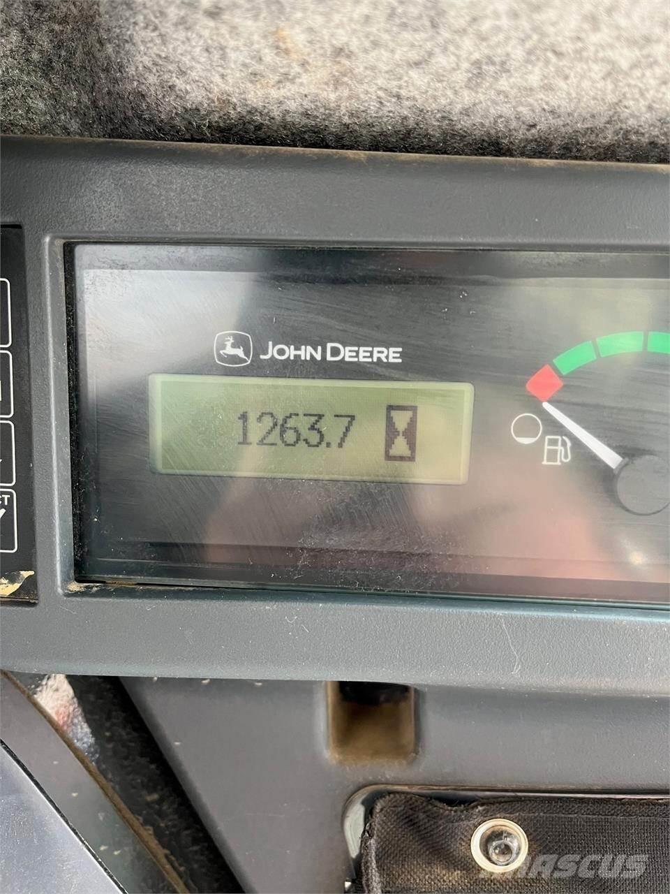 John Deere 333G スキッドステアローダー