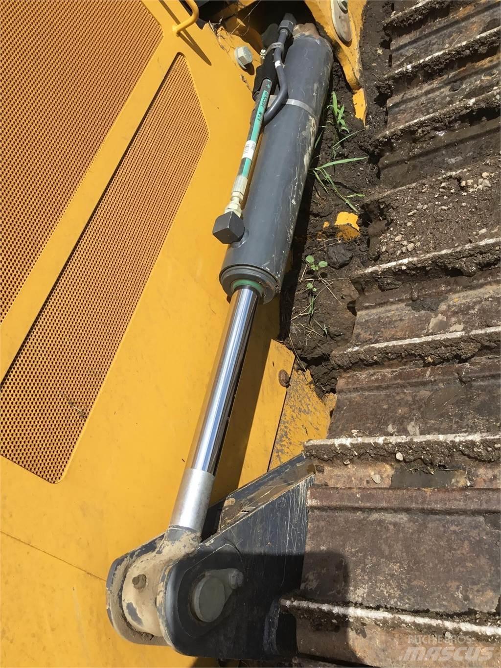 John Deere 450K ブルドーザー