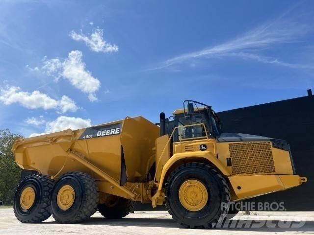 John Deere 460E アーティキュレート式ダンプトラック