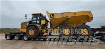 John Deere 460E 給水車