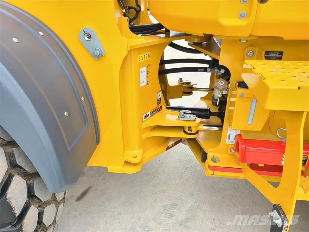 John Deere 524P ホイールローダー・タイヤショベル