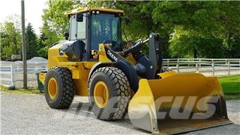 John Deere 524P ホイールローダー・タイヤショベル