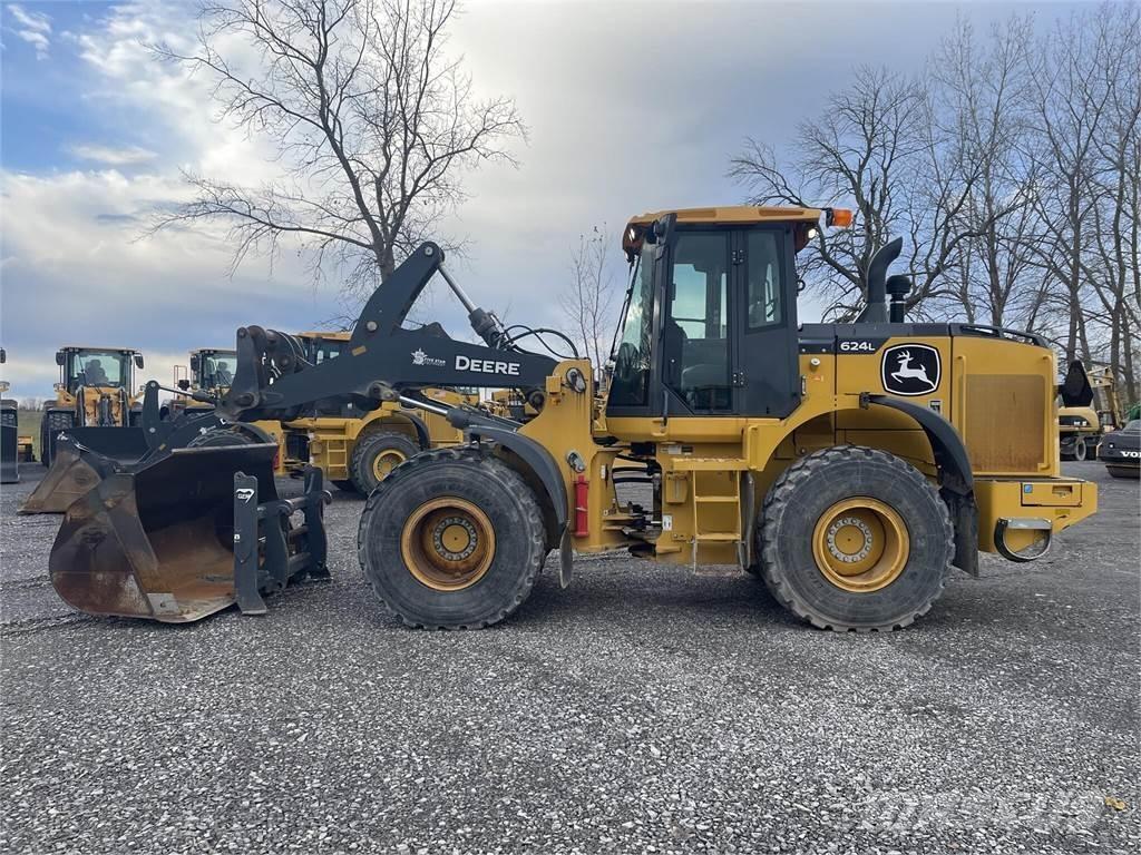 John Deere 624L ホイールローダー・タイヤショベル