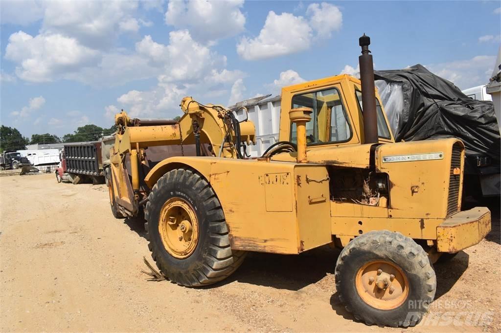 John Deere 760A スクレイパー
