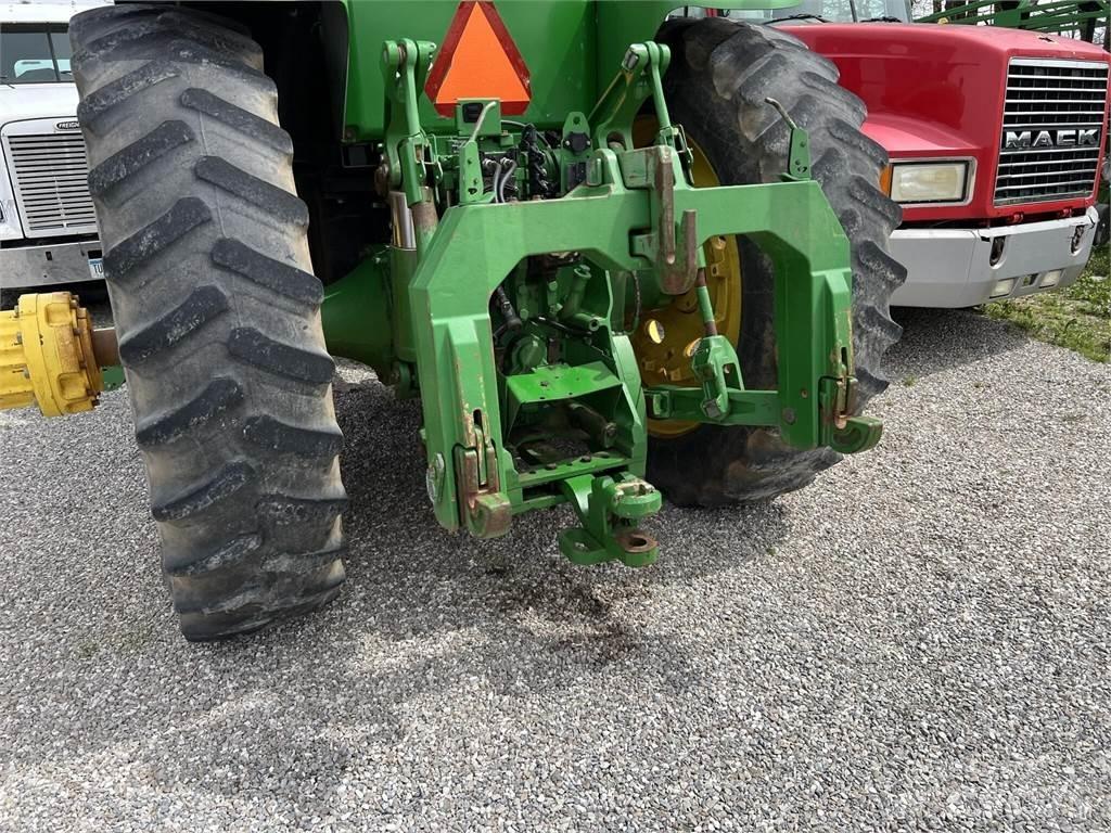 John Deere 8345R トラクター