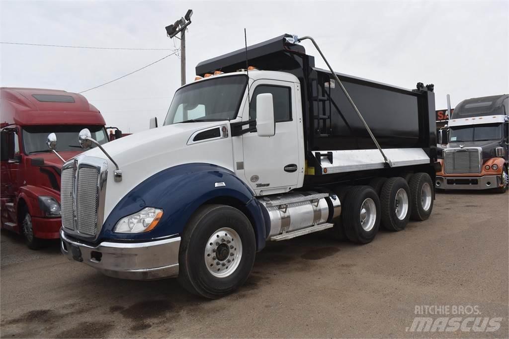 Kenworth T880 ダンプ