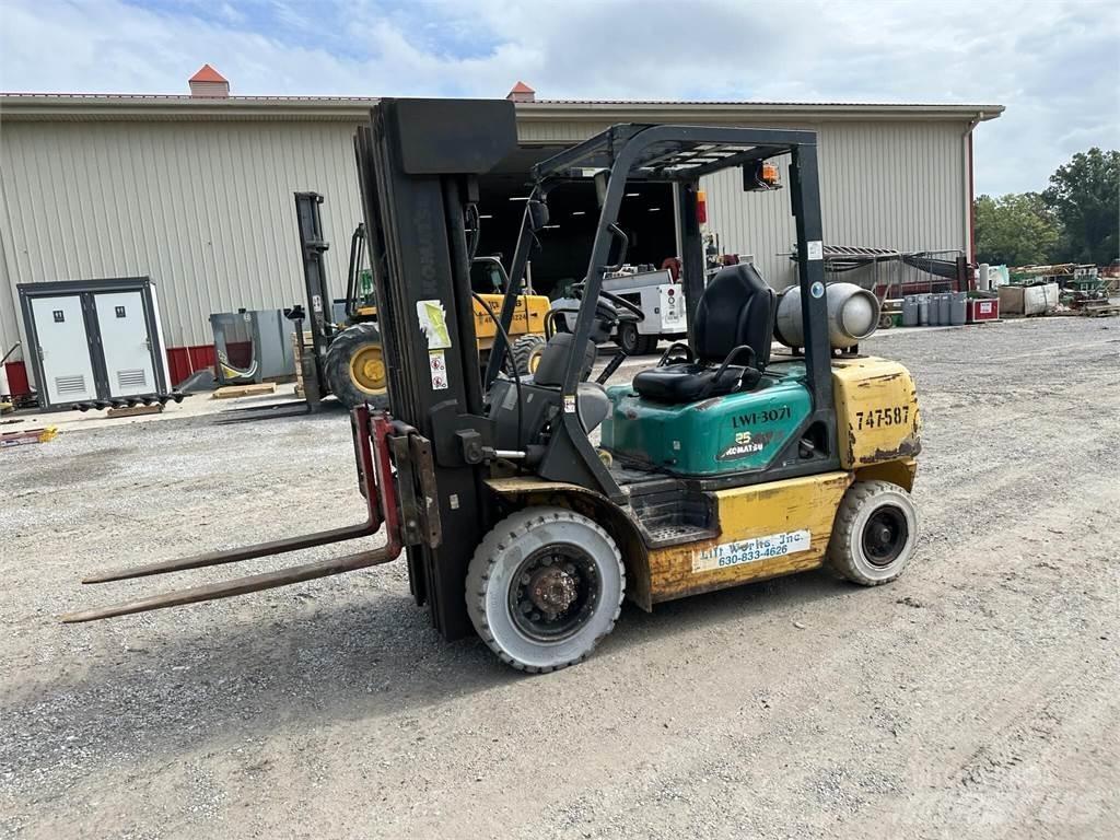 Komatsu FG25T-14 フォークリフト - その他