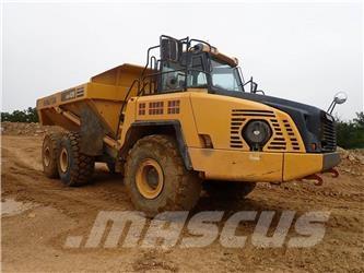 Komatsu HM400-3 アーティキュレート式ダンプトラック