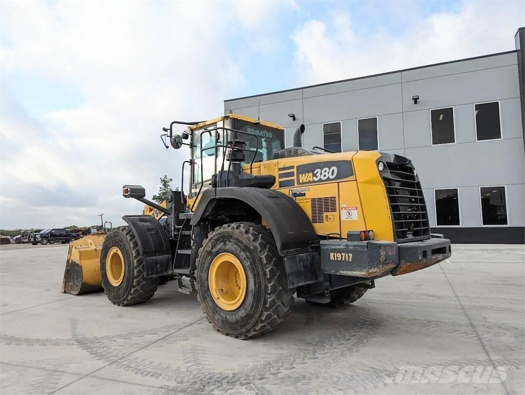 Komatsu WA380-8 ホイールローダー・タイヤショベル