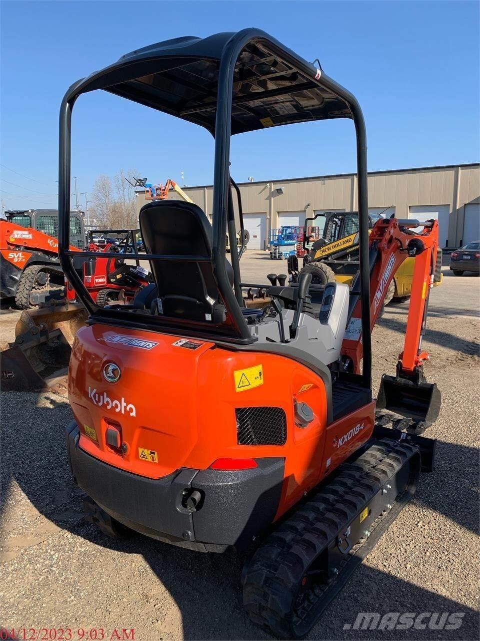 Kubota KX018-4 ミニ油圧ショベル 7t以下（ミニユンボ・ミニディガー）