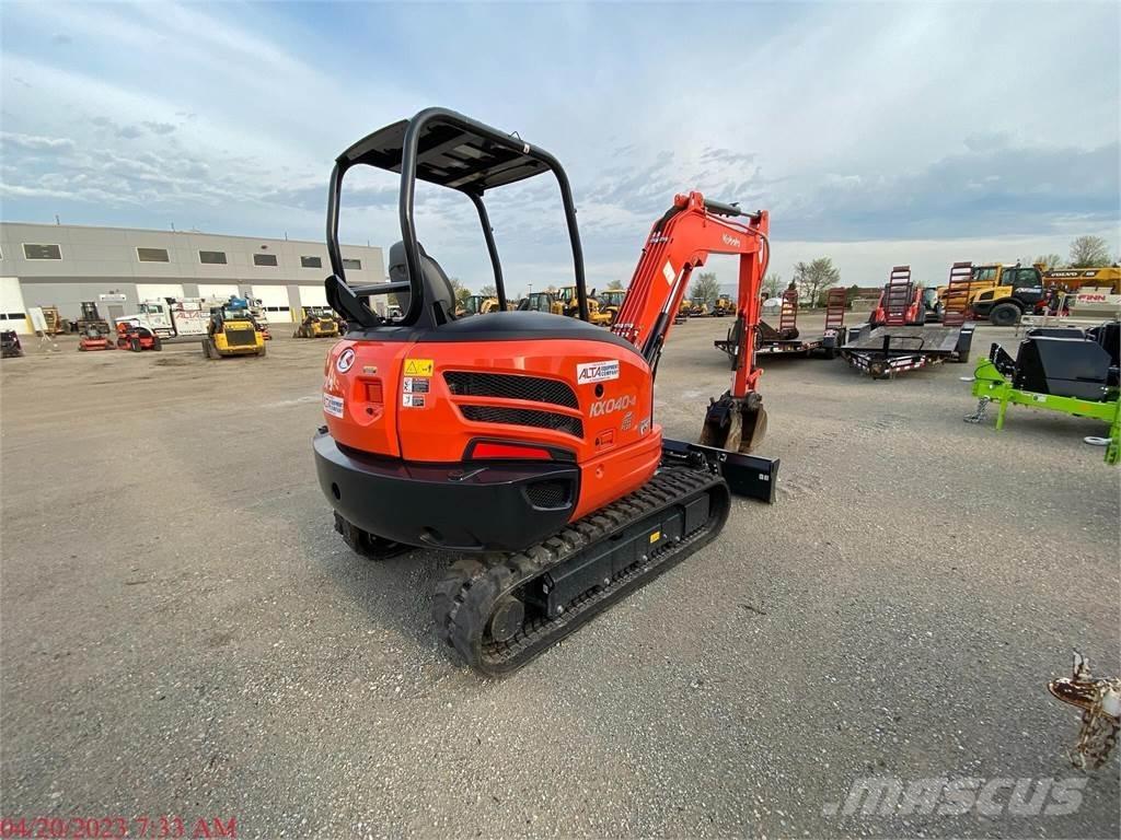 Kubota KX040-4 ミニ油圧ショベル 7t以下（ミニユンボ・ミニディガー）