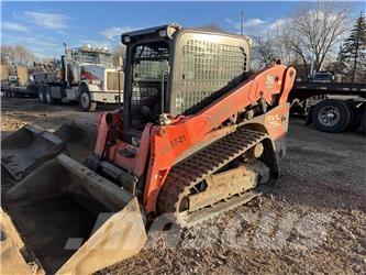 Kubota SVL75-2 スキッドステアローダー