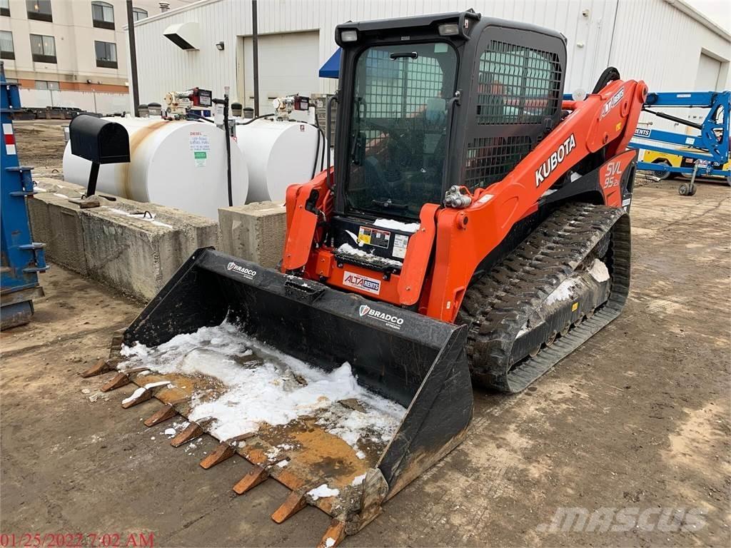Kubota SVL95-2S スキッドステアローダー