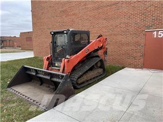 Kubota SVL95-2S スキッドステアローダー