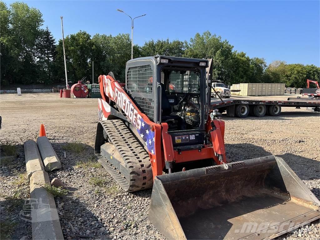Kubota SVL97-2 スキッドステアローダー