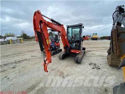Kubota U27-4 ミニ油圧ショベル 7t以下（ミニユンボ・ミニディガー）
