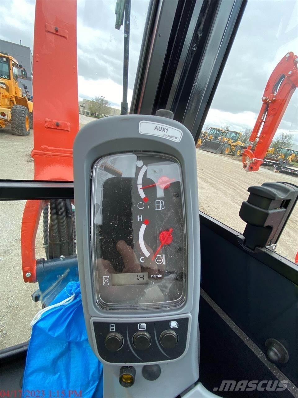 Kubota U27-4 ミニ油圧ショベル 7t以下（ミニユンボ・ミニディガー）
