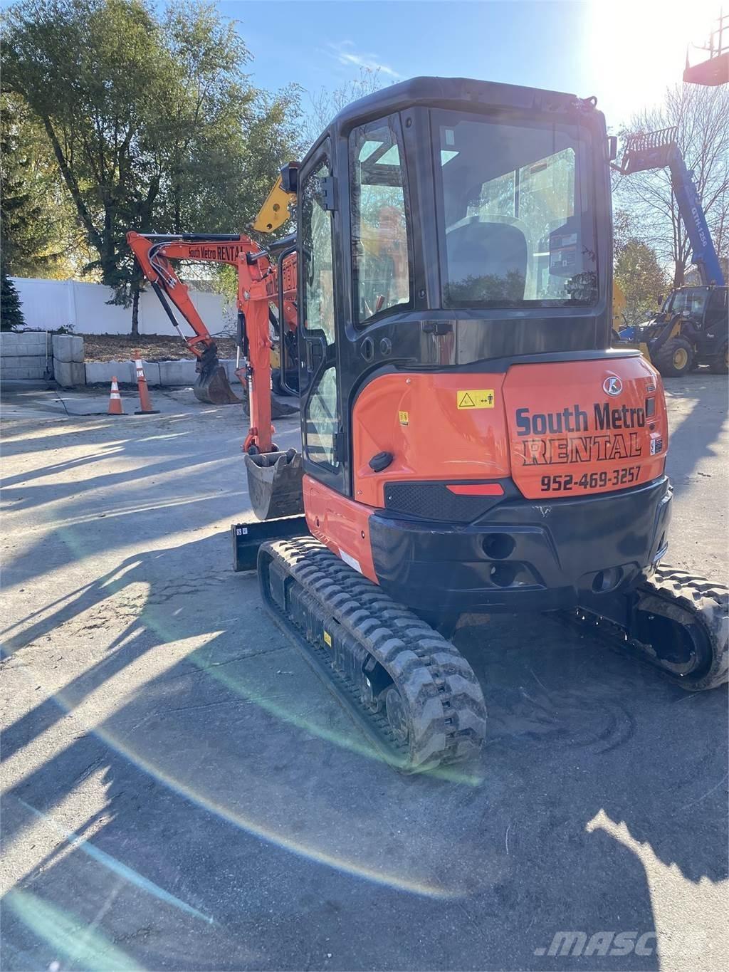 Kubota U35-4 ミニ油圧ショベル 7t以下（ミニユンボ・ミニディガー）