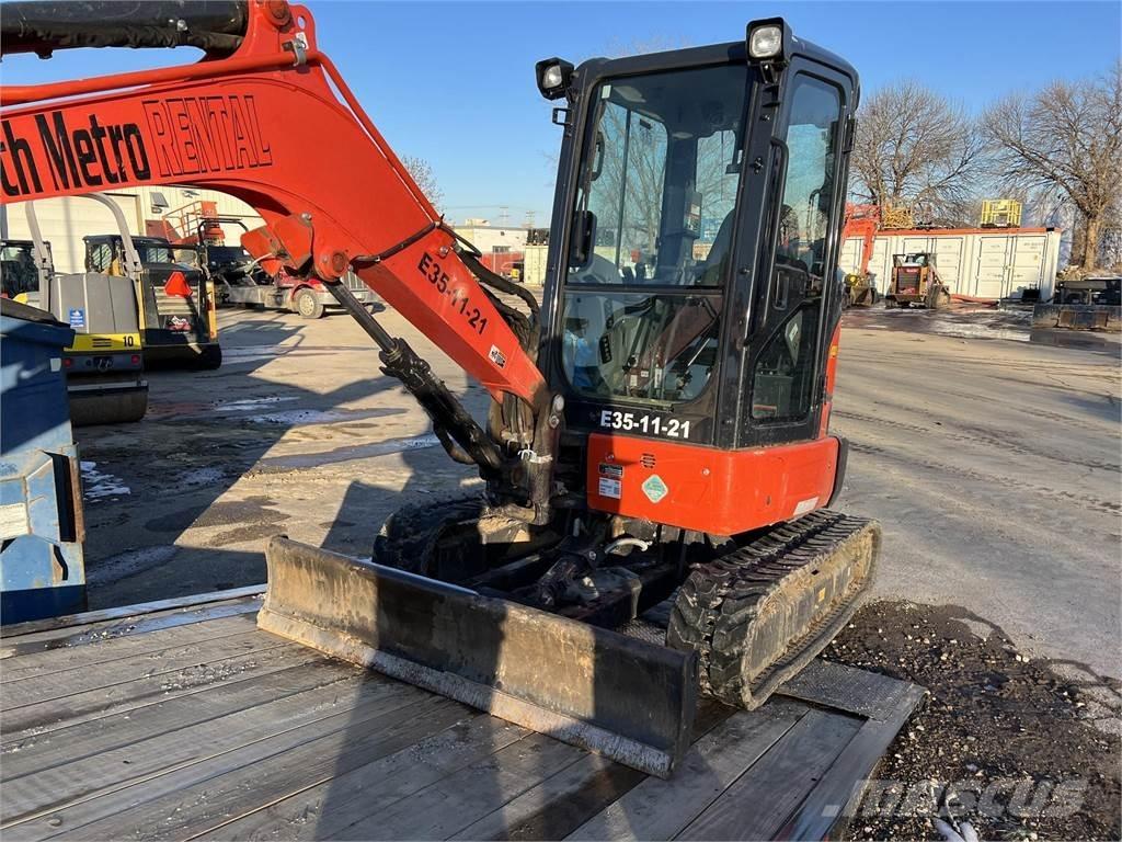 Kubota U35-4 ミニ油圧ショベル 7t以下（ミニユンボ・ミニディガー）
